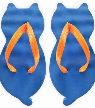chinelo de gatinho azul com formato de gato