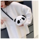 Bolsinha Urso Panda de Pelúcia