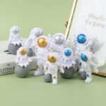 3 Astronautas para Decoração Kit com 3 Peças