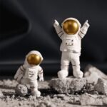 3 Astronautas para Decoração Kit com 3 Peças