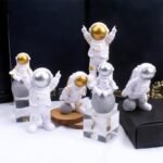 3 Astronautas para Decoração Kit com 3 Peças