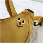 Bolsa com Formato de Banana Fofa