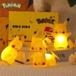 Luminária Pokémon Pikachu LED