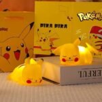 Luminária Pokémon Pikachu LED