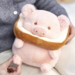 Porquinho de Pelúcia Fofo com Pão de Forma