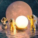 Kit 3 Astronautas de Luxo com Luminária Lua de Led