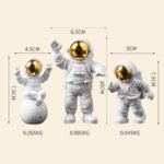 Kit 3 Astronautas de Luxo com Luminária Lua de Led