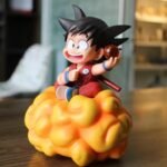 Action Figure Estátua Goku Criança na Nuvem Voadora com Dragon Ball
